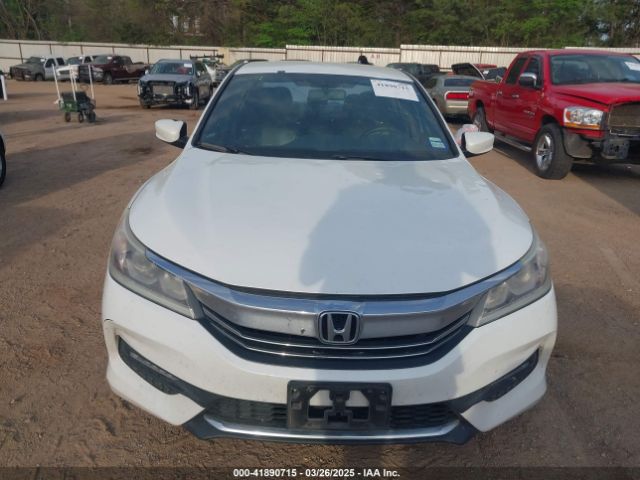 1HGCR2F10HA090112 Honda Accord Sport Se