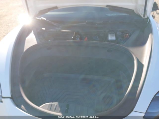 5YJ3E1EA5NF185886 Tesla Model 3 Rear-wheel Drive