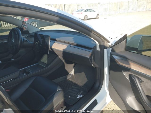 5YJ3E1EA5NF185886 Tesla Model 3 Rear-wheel Drive