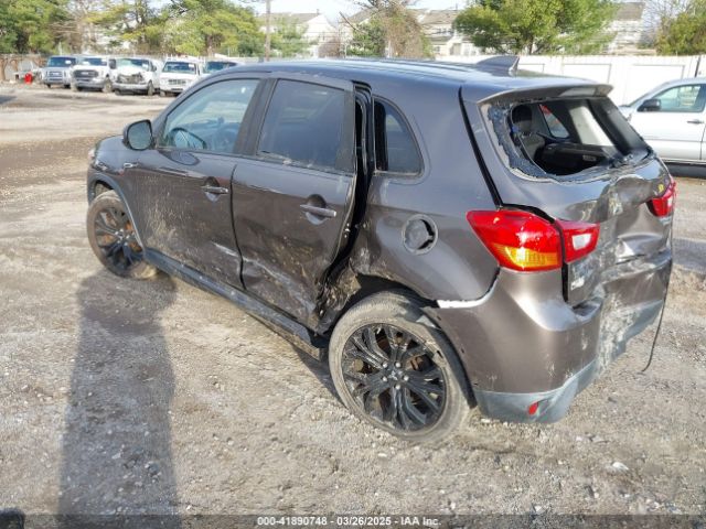 2017 MITSUBISHI OUTLANDER SPORT JA4AP3AU3HZ049407 Photo 2