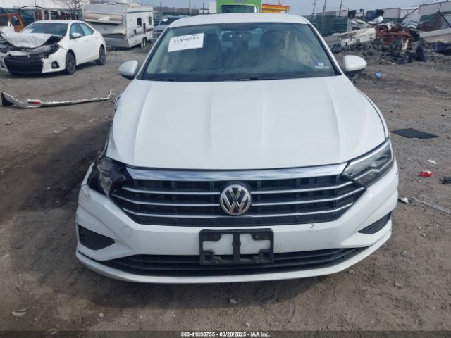 3VWN57BU6KM114839 Volkswagen Jetta 1.4t S