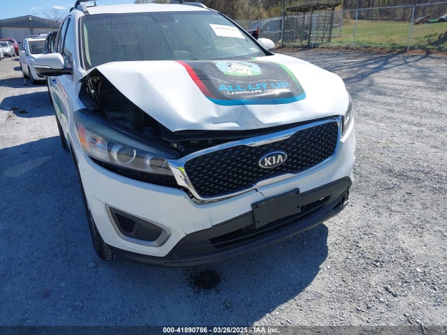5XYPG4A3XGG031027 KIA Sorento 2.4l Lx