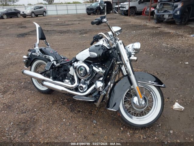 2021 HARLEY-DAVIDSON FLHC 1HD1YAJ18MB050616