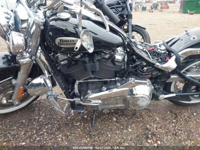 2021 HARLEY-DAVIDSON FLHC 1HD1YAJ18MB050616 Photo 8