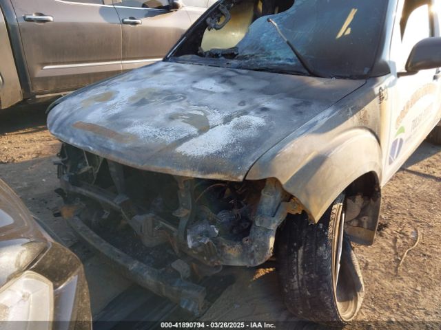 1N6ED0EBXMN702319 Nissan Frontier Sv 4x4