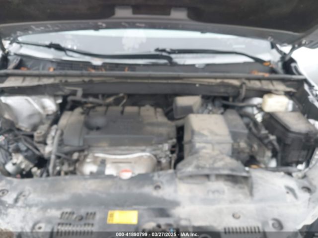 5TDZARFH4GS022855 Toyota Highlander Le