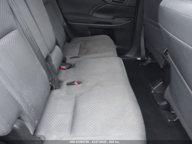 5TDZARFH4GS022855 Toyota Highlander Le
