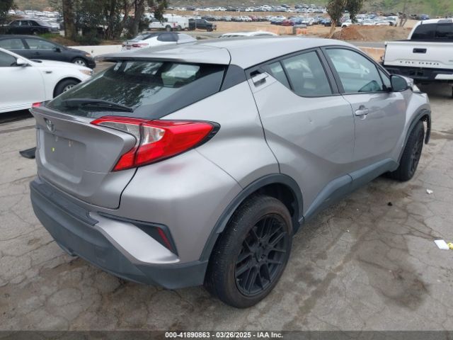 NMTKHMBX4JR023586 Toyota C-HR XLE