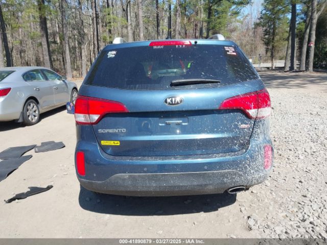 5XYKT3A63FG580948 KIA SORENTO LX