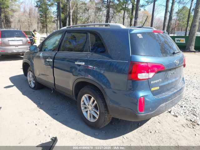 5XYKT3A63FG580948 KIA SORENTO LX