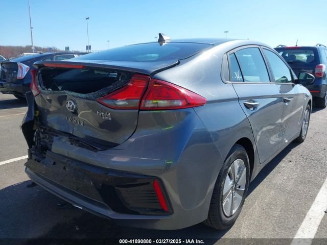 KMHC65LC7JU065772 Hyundai Ioniq Hybrid Blue