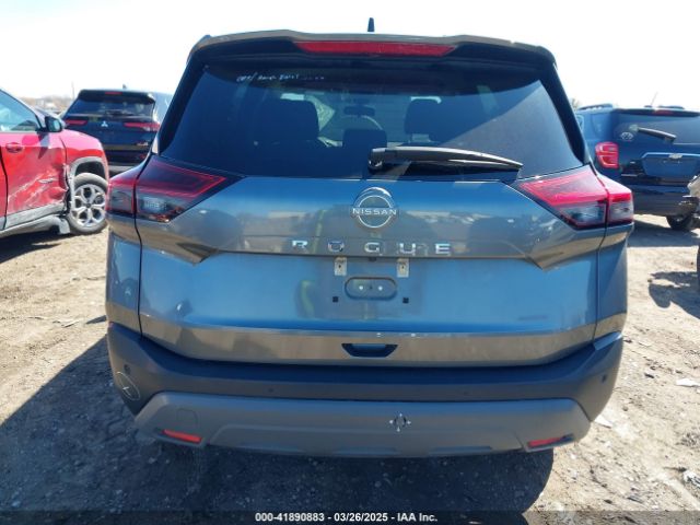 5N1BT3AA6PC801741 Nissan Rogue S Fwd