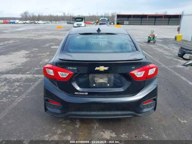 1G1BE5SM6H7199168 Chevrolet Cruze Lt Auto