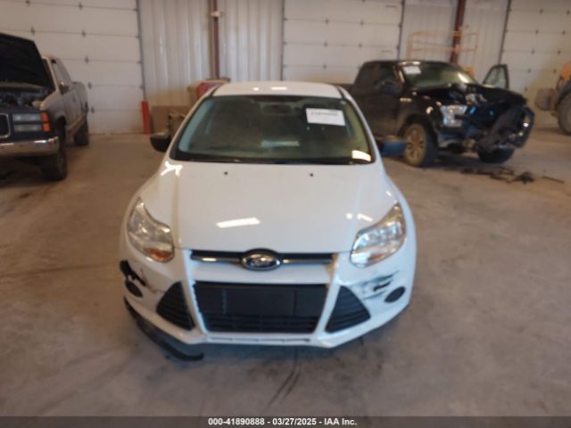 1FADP3E26EL320864 Ford FOCUS S