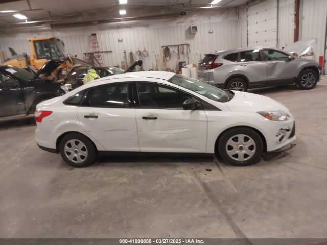 1FADP3E26EL320864 Ford FOCUS S