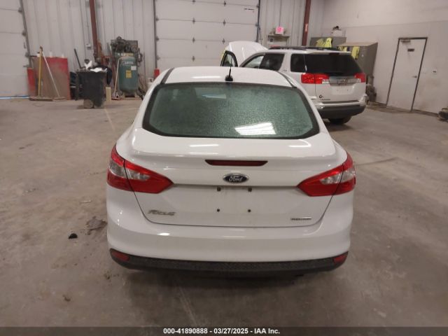 1FADP3E26EL320864 Ford FOCUS S