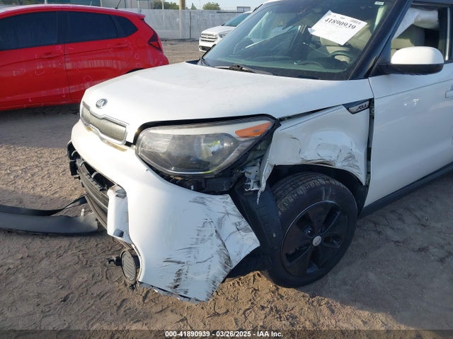 KNDJN2A21G7379139 KIA Soul