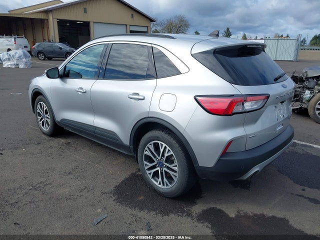 1FMCU9H62LUB17067 Ford ESCAPE SEL