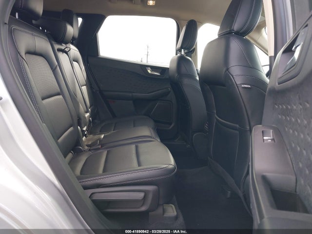 1FMCU9H62LUB17067 Ford ESCAPE SEL
