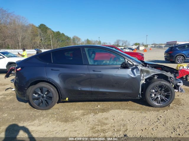 7SAYGDEE8RA293641 Tesla Model Y Long Range Dual Motor All-wheel Drive