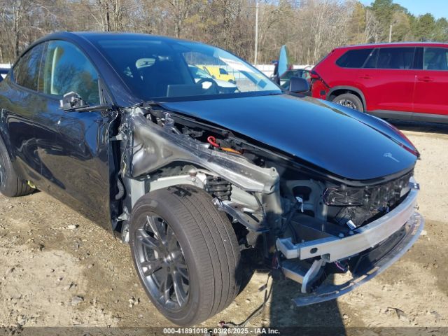 7SAYGDEE8RA293641 Tesla Model Y Long Range Dual Motor All-wheel Drive