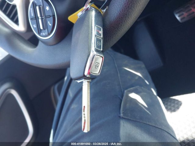 KNDJ23AU0S7246638 KIA SOUL LX