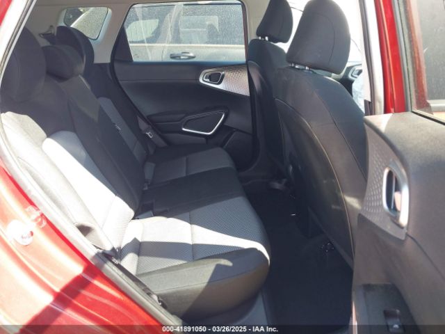 KNDJ23AU0S7246638 KIA SOUL LX