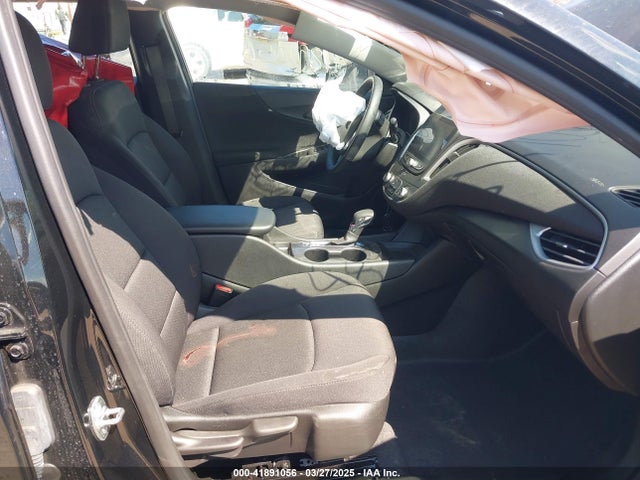 1G1ZG5ST1RF183094 Chevrolet Malibu Fwd Rs