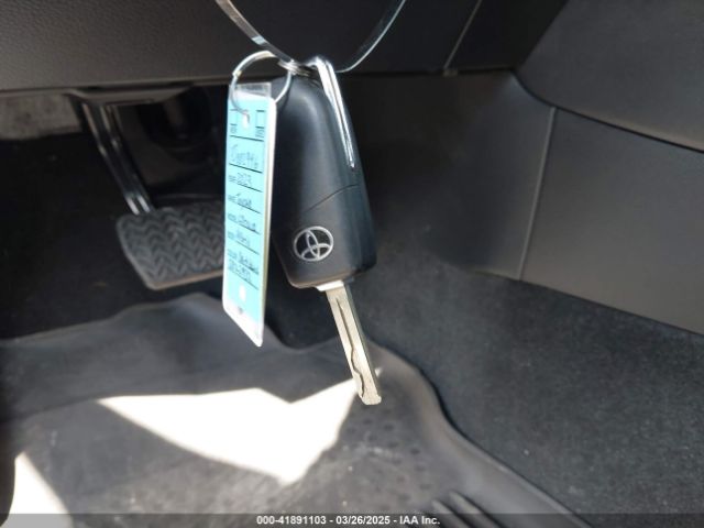 JTDBCMFE4PJ002946 Toyota Corolla Hybrid Le
