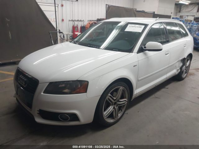 2013 AUDI A3 WAUKJAFM0DA005072 Photo 1