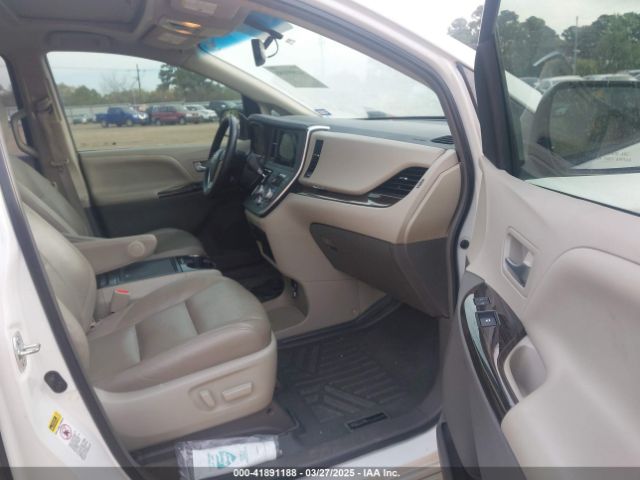 5TDYK3DC8FS639221 Toyota Sienna Xle Premium 8 Passenger