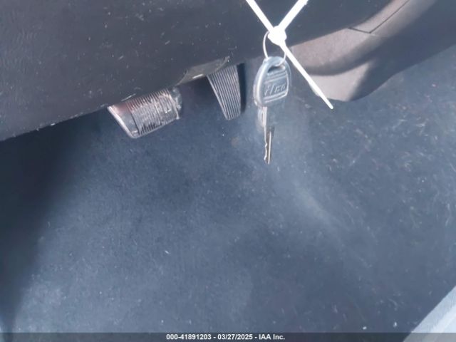 2019 RAM 1500 CLASSIC 1C6RR6TT9KS693607 Photo 10