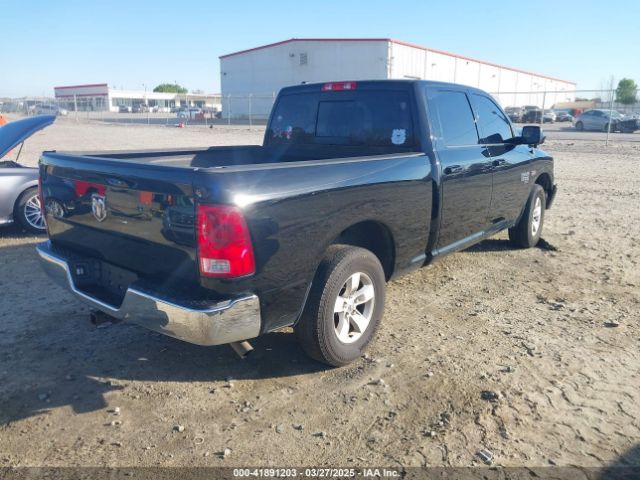 2019 RAM 1500 CLASSIC 1C6RR6TT9KS693607 Photo 3