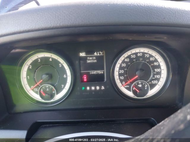 2019 RAM 1500 CLASSIC 1C6RR6TT9KS693607 Photo 6