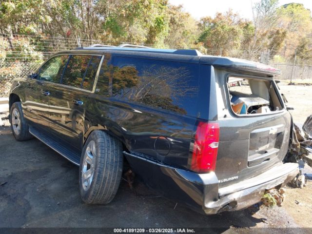 2016 CHEVROLET SUBURBAN 1GNSKJKC6GR476931 Photo 2