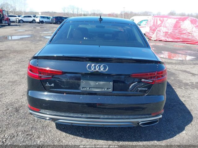 WAUDNAF47KA107169 Audi A4 45 Premium
