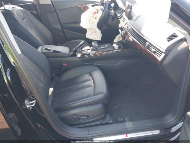 WAUDNAF47KA107169 Audi A4 45 Premium