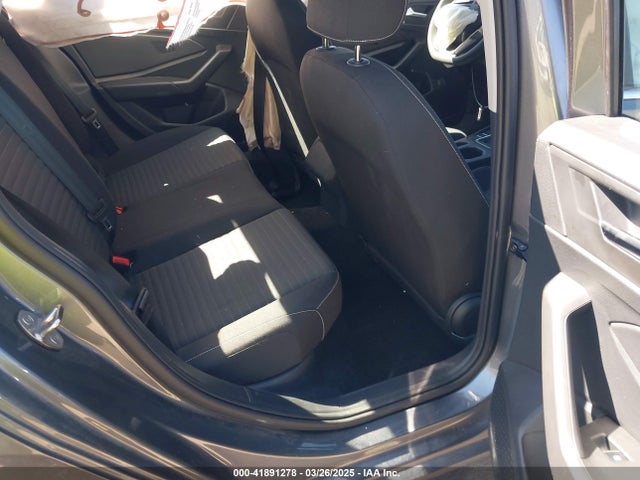 Volkswagen tsi 2023 3VW5M7BU2PM042225 Image 8