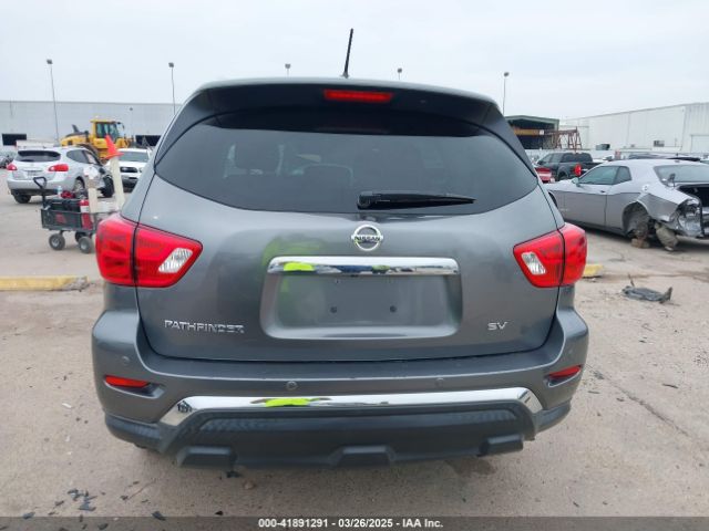 5N1DR2MN2HC667652 Nissan Pathfinder Sv