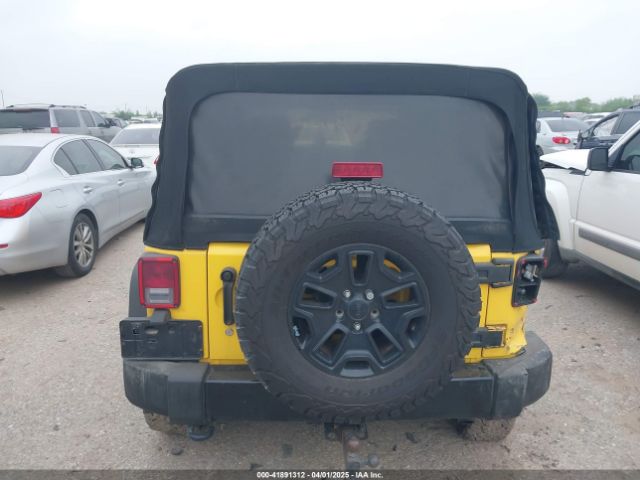 1C4BJWDG4FL581994 Jeep Wrangler Unlimited Willys Wheeler