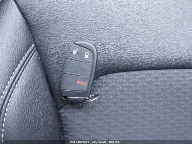 3C4NJDBN4RT170123 Jeep Compass Latitude 4x4