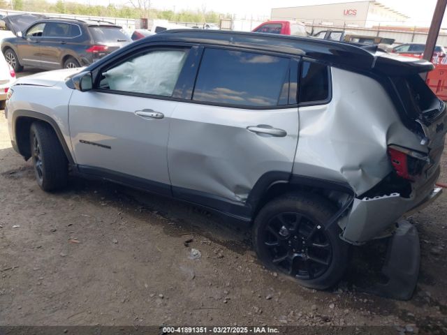 3C4NJDBN4RT170123 Jeep Compass Latitude 4x4