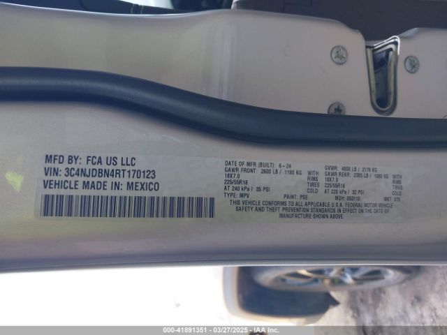 3C4NJDBN4RT170123 Jeep Compass Latitude 4x4