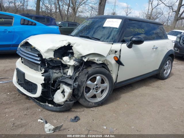 2011 MINI COOPER WMWSU3C58BT184415 Photo 5