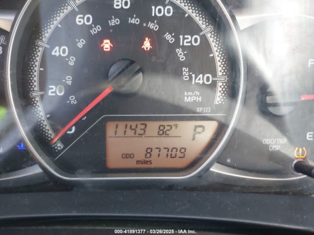 VNKKTUD39HA078852 Toyota YARIS L