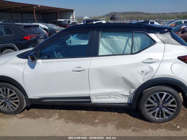 3N1CP5DV7PL541915 Nissan Kicks Sr Xtronic Cvt