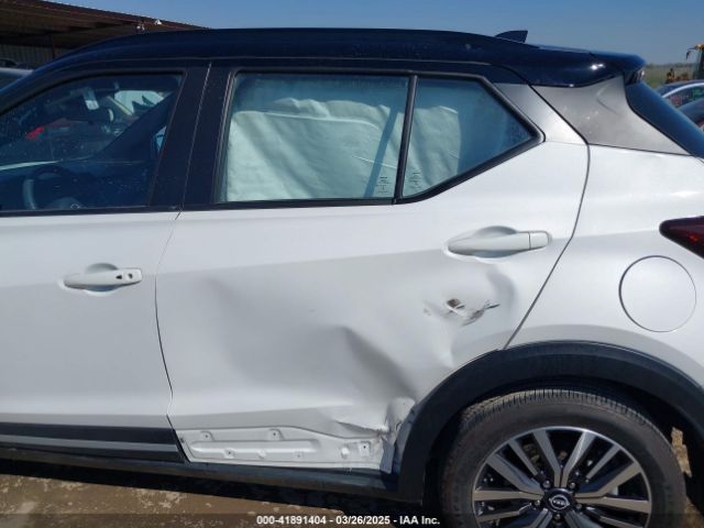 3N1CP5DV7PL541915 Nissan Kicks Sr Xtronic Cvt
