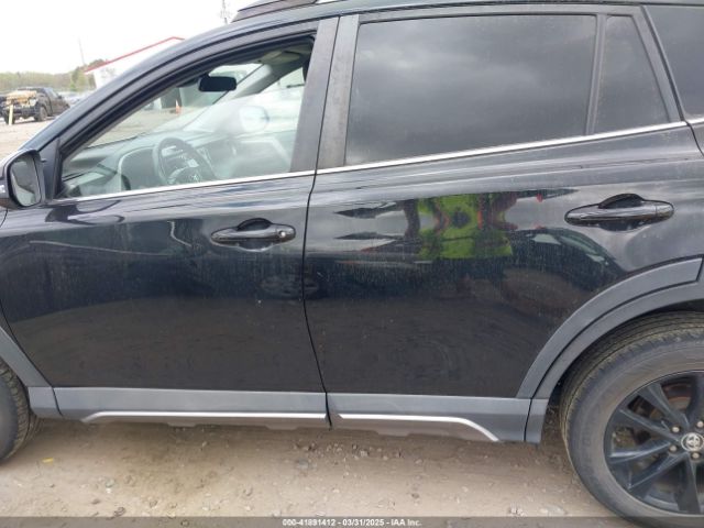 2T3RFREV1JW697044 Toyota Rav4 Adventure