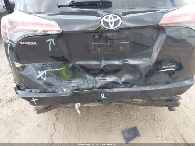 2T3RFREV1JW697044 Toyota Rav4 Adventure
