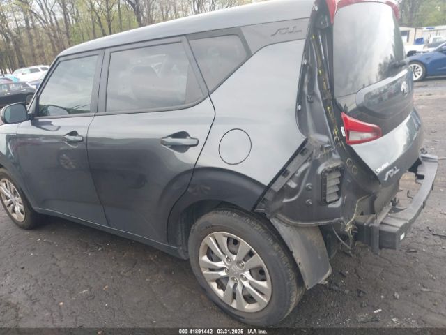 KNDJ23AU9L7732303 KIA SOUL LX